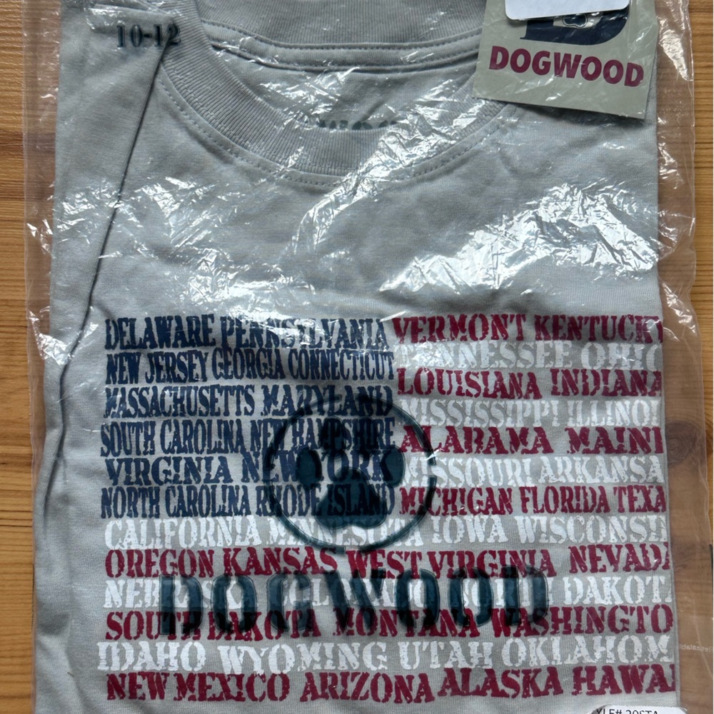 Dogwood Gray Graphic T-Shirt